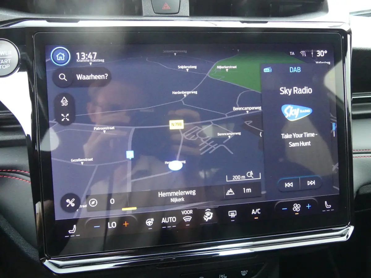 1.0 EcoBoost ST-Line X | PANORAMADAK | ADAPTIVE CRUISE | DODEHOEKDETECTIE | CAMERA | 360 CAMERA | STOEL+STUUR+VOORRUITVERWARMING | PARKEERSENSOREN V+A | ELEKTRISCHE ACHERKLEP | NAVI | LMV 19