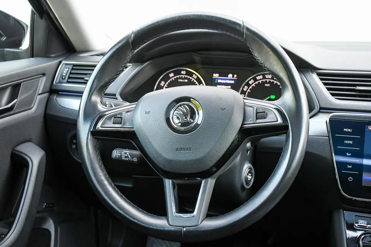 1.4 TSI Business Panoramadak DSG Vol !!