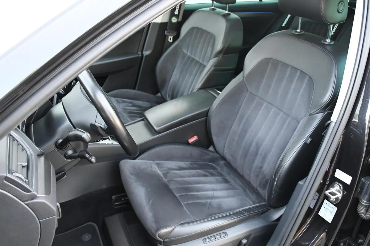 1.4 TSI Business Panoramadak DSG Vol !!