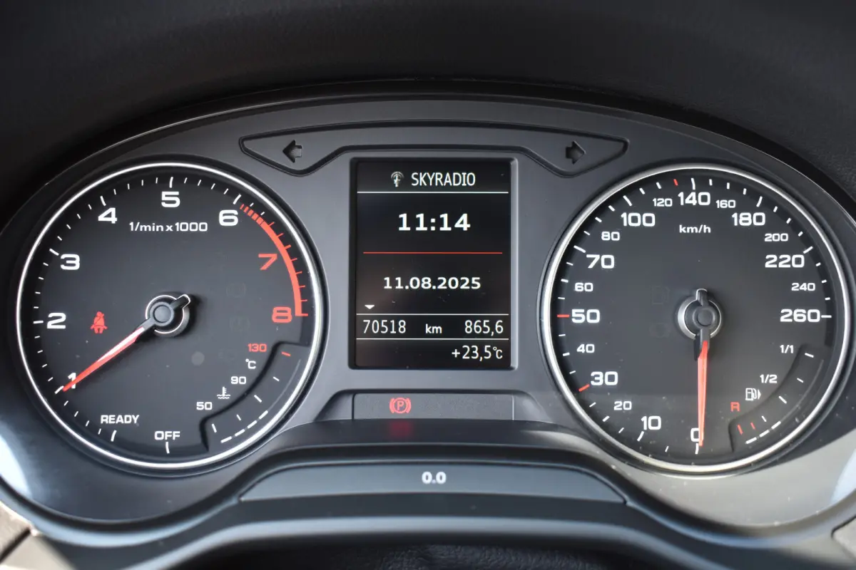 30 TFSI 110PK PRO-LINE,CRUISE CAMERA/NAVI/LED,STOELVERW  1E EIG