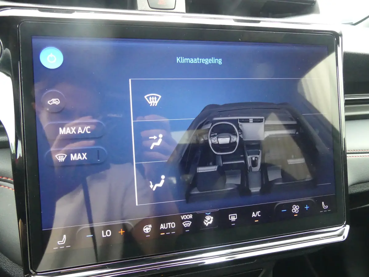 1.0 EcoBoost ST-Line X | PANORAMADAK | ADAPTIVE CRUISE | DODEHOEKDETECTIE | CAMERA | 360 CAMERA | PARKEERSENSOREN V+A | STOEL+STUUR+VOORRUITVERWARMING | ELEKTISCHE ACHTERKLEP | B&O AUDIO | N