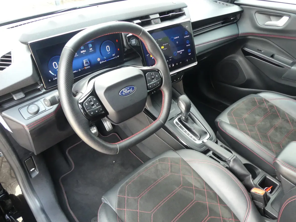 1.0 EcoBoost ST-Line X | PANORAMADAK | ADAPTIVE CRUISE | DODEHOEKDETECTIE | CAMERA | 360 CAMERA | PARKEERSENSOREN V+A | STOEL+STUUR+VOORRUITVERWARMING | ELEKTISCHE ACHTERKLEP | B&O AUDIO | N