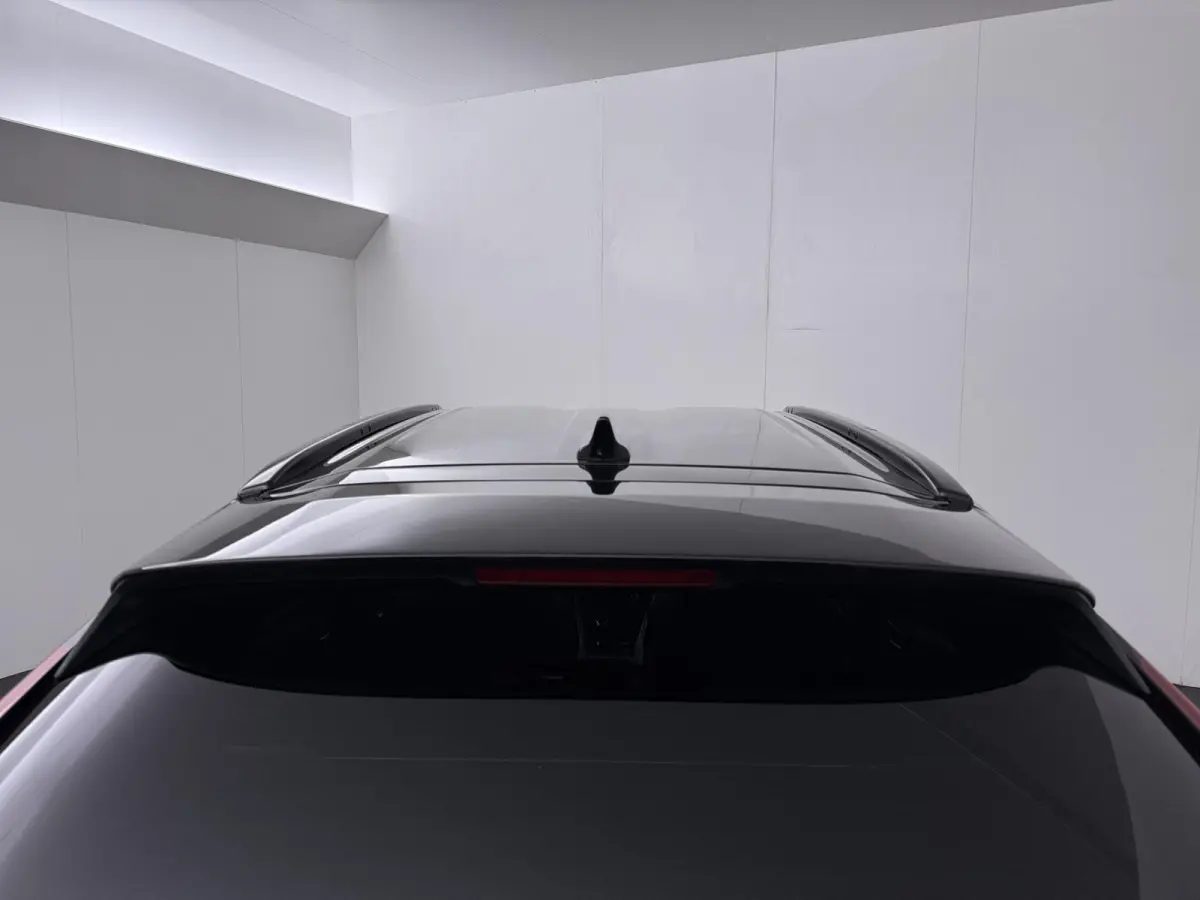 2.4 PHEV First Edition | Stoel- & Stuurverw. | Head-Up | Half Leder/Alcantara |