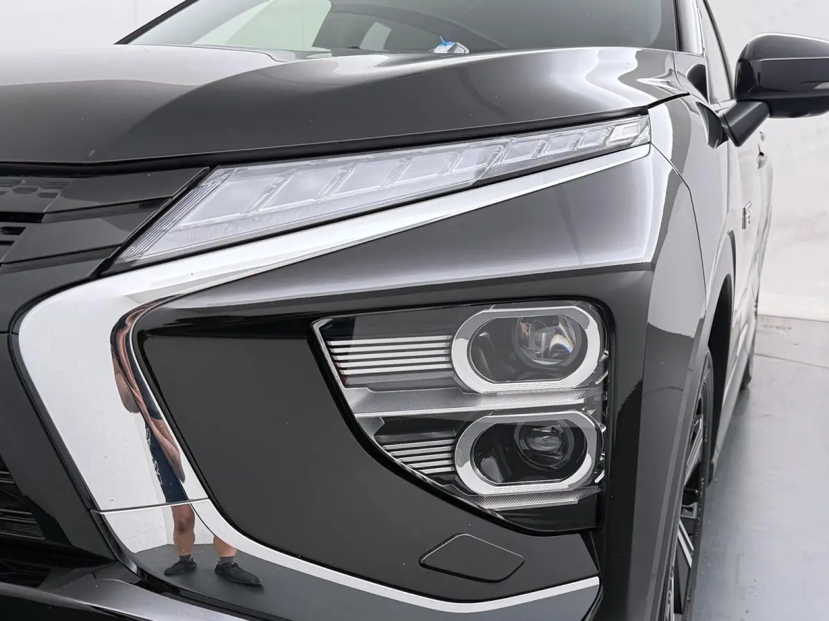 2.4 PHEV First Edition | Stoel- & Stuurverw. | Head-Up | Half Leder/Alcantara |