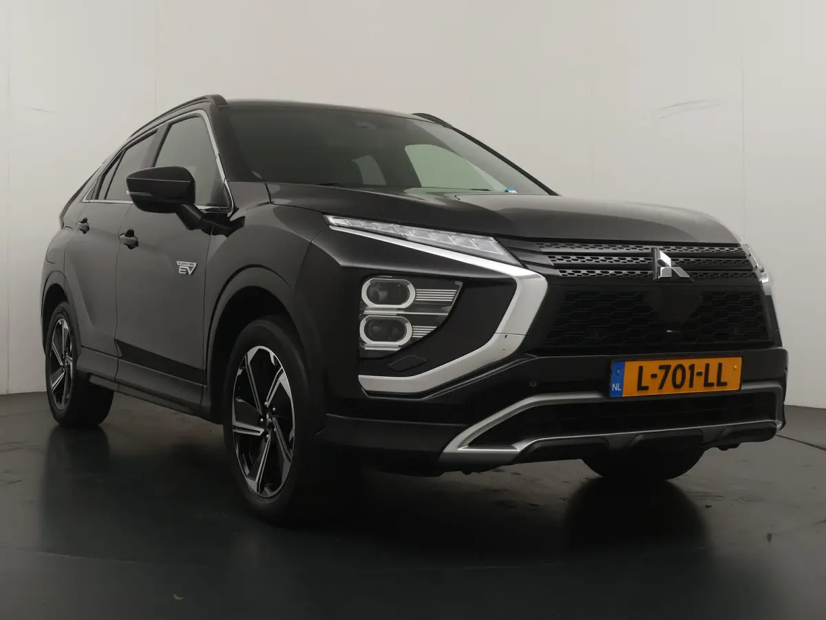2.4 PHEV First Edition | Stoel- & Stuurverw. | Head-Up | Half Leder/Alcantara |