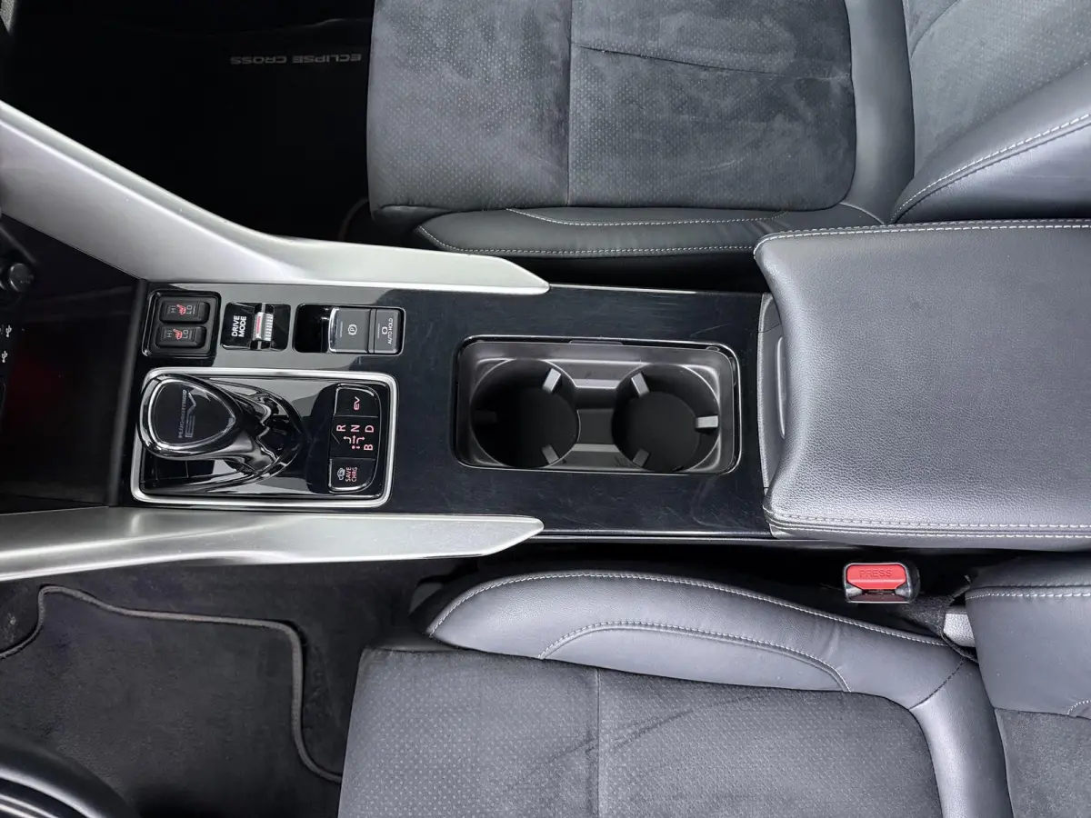 2.4 PHEV First Edition | Stoel- & Stuurverw. | Head-Up | Half Leder/Alcantara |
