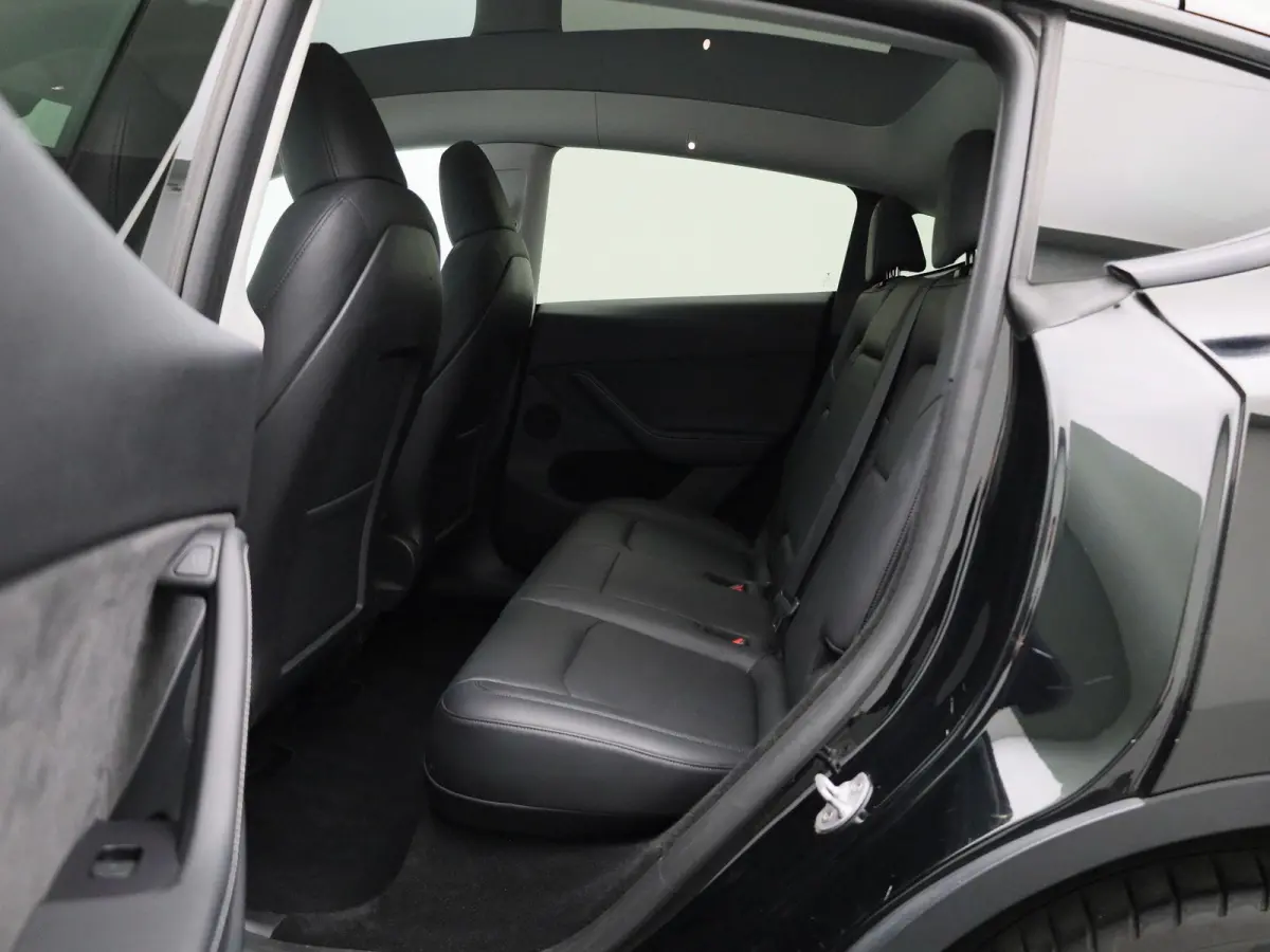 Long Range AWD 75 kWh | PANODAK | AFNEEMBARE TREKHAAK | STOEL-STUURWIELVERWARMING | LEER | CAMERA