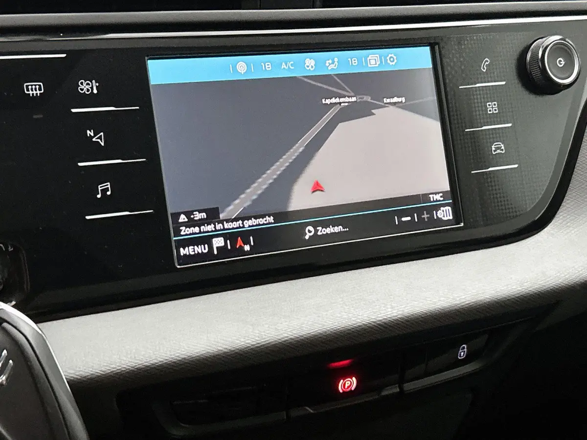 Business 130pk | 7 zitplaatsen | Navigatie | Achteruitrijcamera | Panoramische voorruit | Climate Control | Cruise Control | Parkeersensoren | Apple Carplay / Android Auto | DAB+ radio | Blu