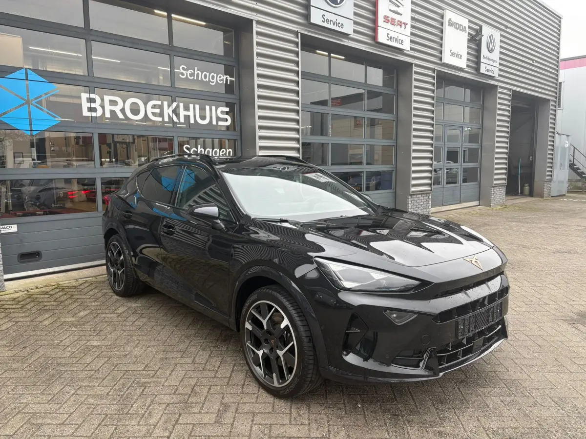 1.5 TSI e-Hybrid 272 pk VZ Performance | Panoramadak | Wegklapbare Trekhaak | Rondomzicht camera | Stuur/stoel verwarming |