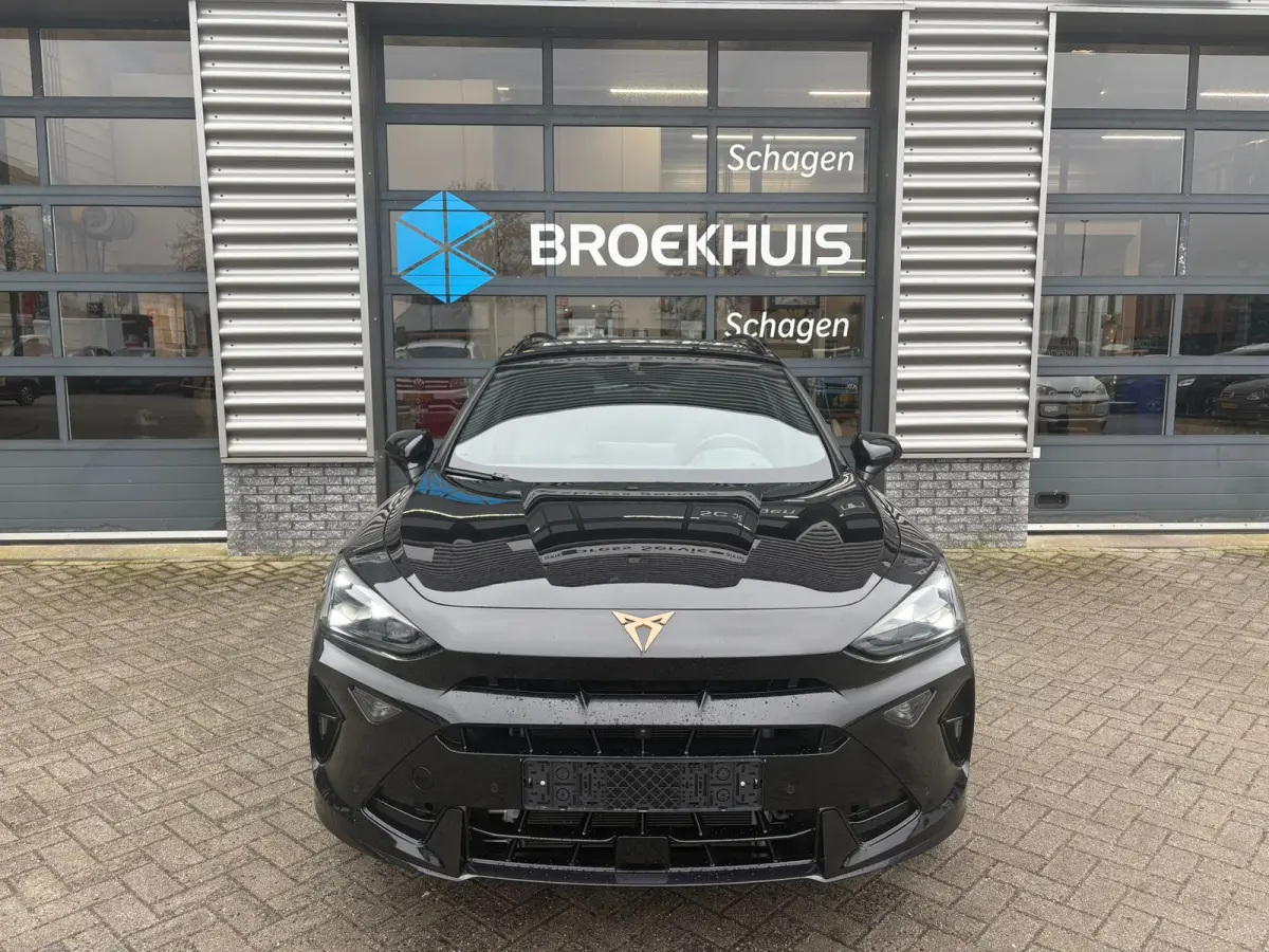 1.5 TSI e-Hybrid 272 pk VZ Performance | Panoramadak | Wegklapbare Trekhaak | Rondomzicht camera | Stuur/stoel verwarming |