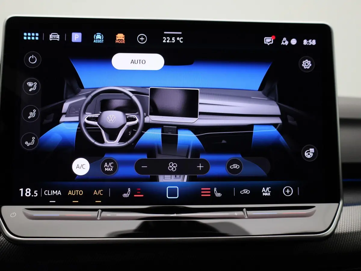 1.5 eTSI R-Line Edition | AUTOMAAT | ACHTERUITRIJCAMERA | SFEERVERLICHTING | STOELVERWARMING | STUURVERWARMING | APPLE CARPLAY - ANDROID AUTO | ADAPTIVE CRUISE CONTROL |