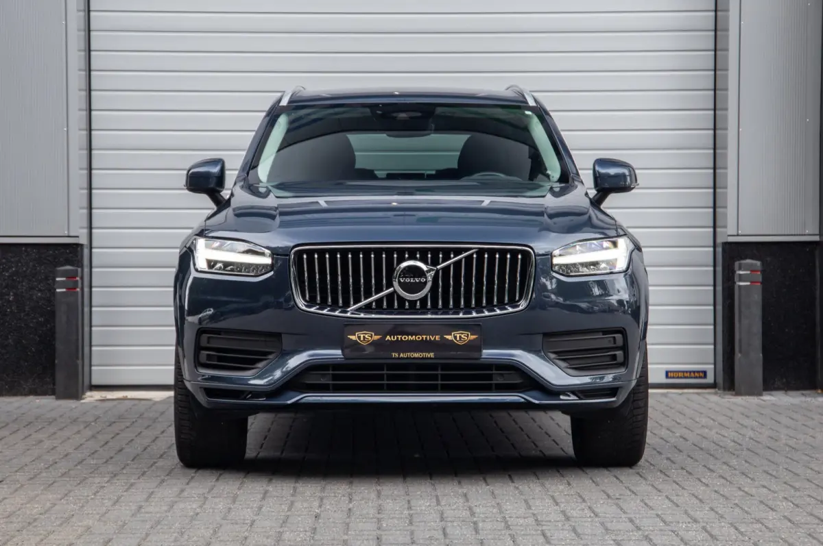 2.0 T8 Twin Engine AWD Inscription / 7P / SOH 90%