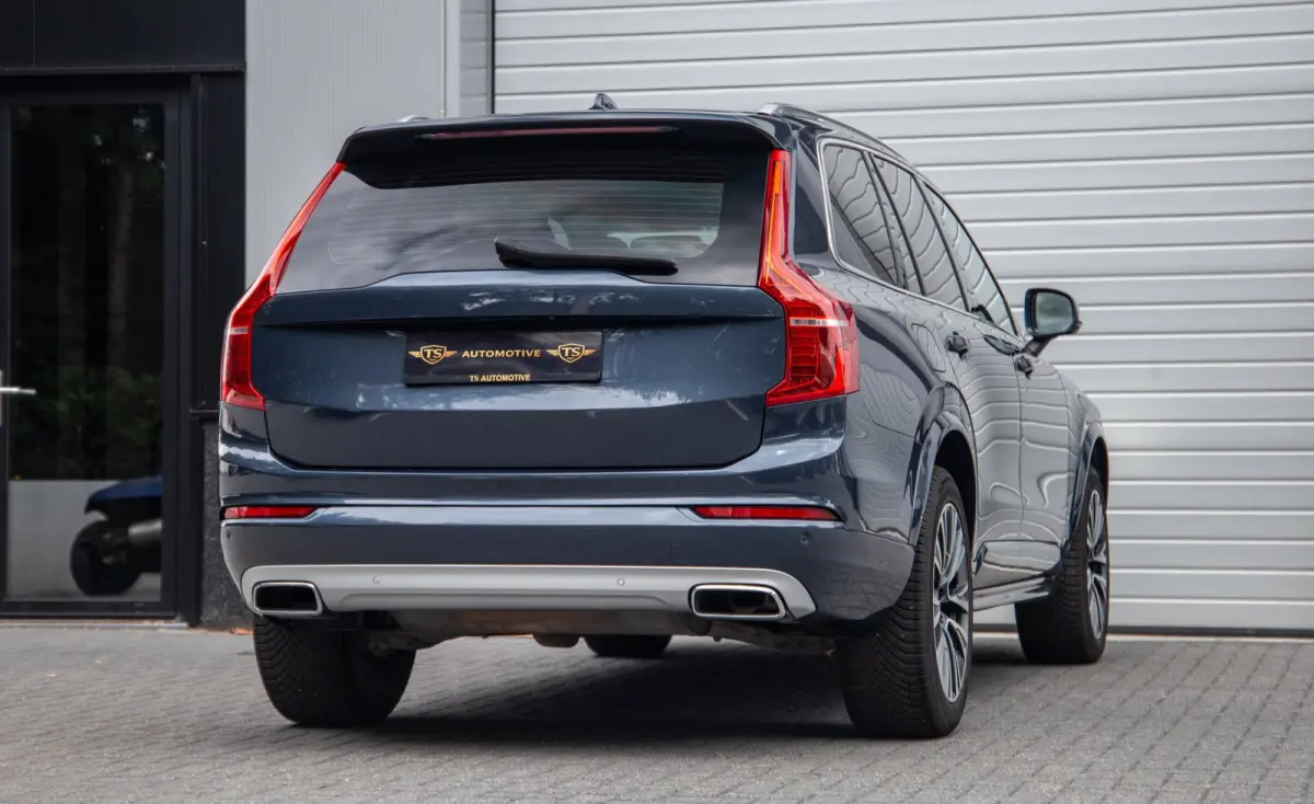 2.0 T8 Twin Engine AWD Inscription / 7P / SOH 90%