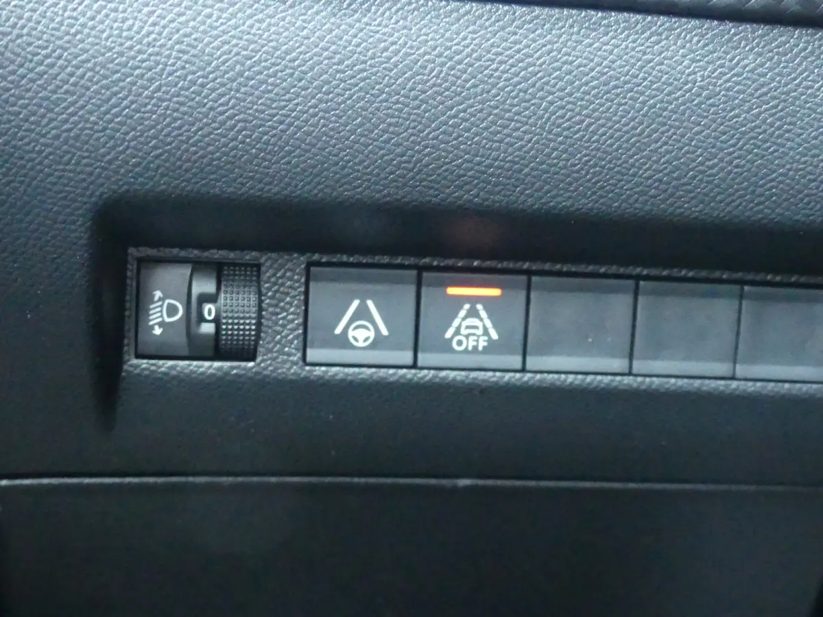EV Blue Lease Allure 50 kWh | CAMERA | PARKEERSENSOREN | ADAPTIVE CRUISE | APPLE CARPLAY / ANDROID AUTO | LMV 16" |