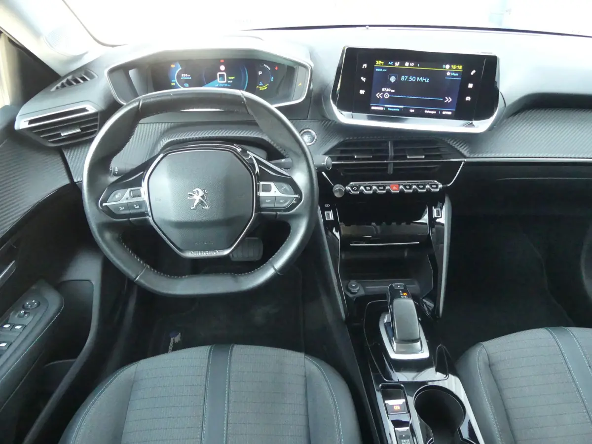 EV Blue Lease Allure 50 kWh | CAMERA | PARKEERSENSOREN | ADAPTIVE CRUISE | APPLE CARPLAY / ANDROID AUTO | LMV 16" |