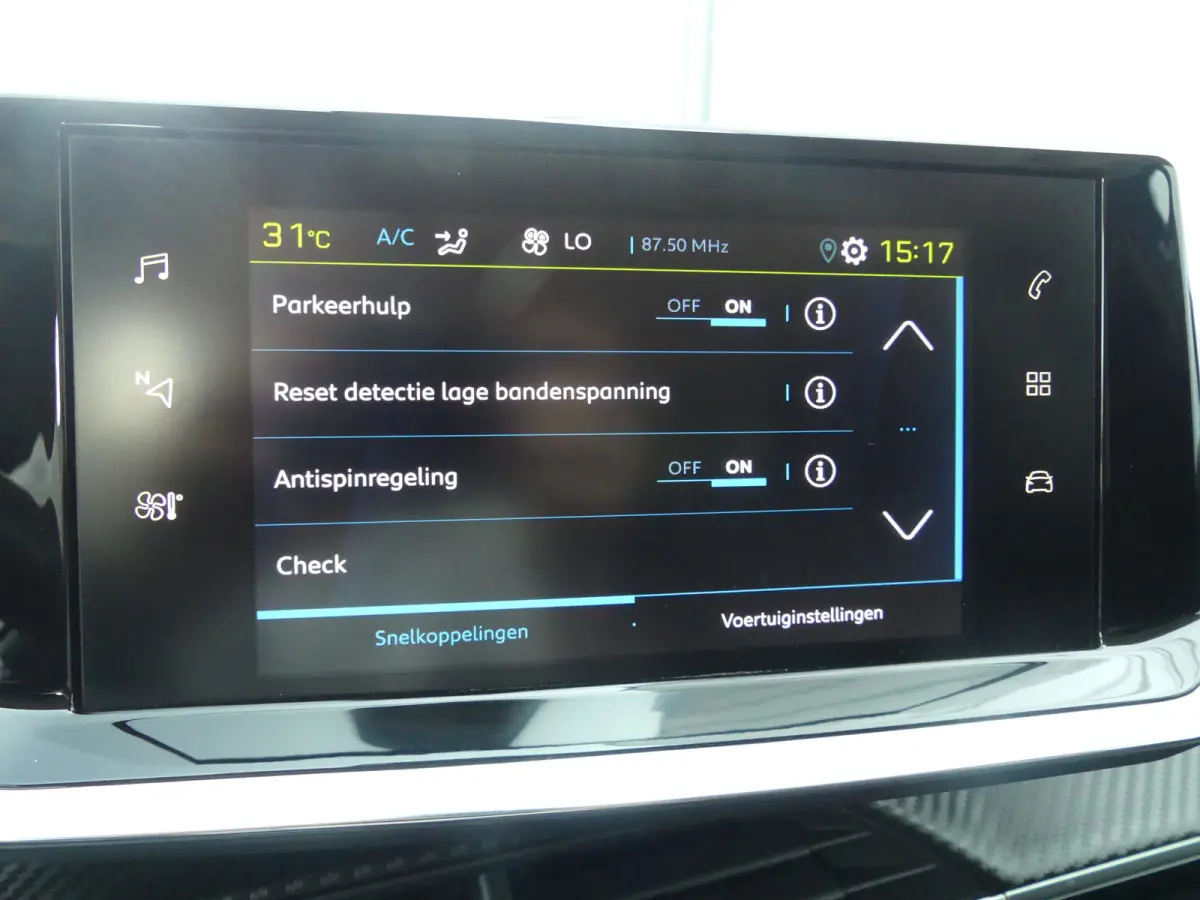 EV Blue Lease Allure 50 kWh | CAMERA | PARKEERSENSOREN | ADAPTIVE CRUISE | APPLE CARPLAY / ANDROID AUTO | LMV 16" |