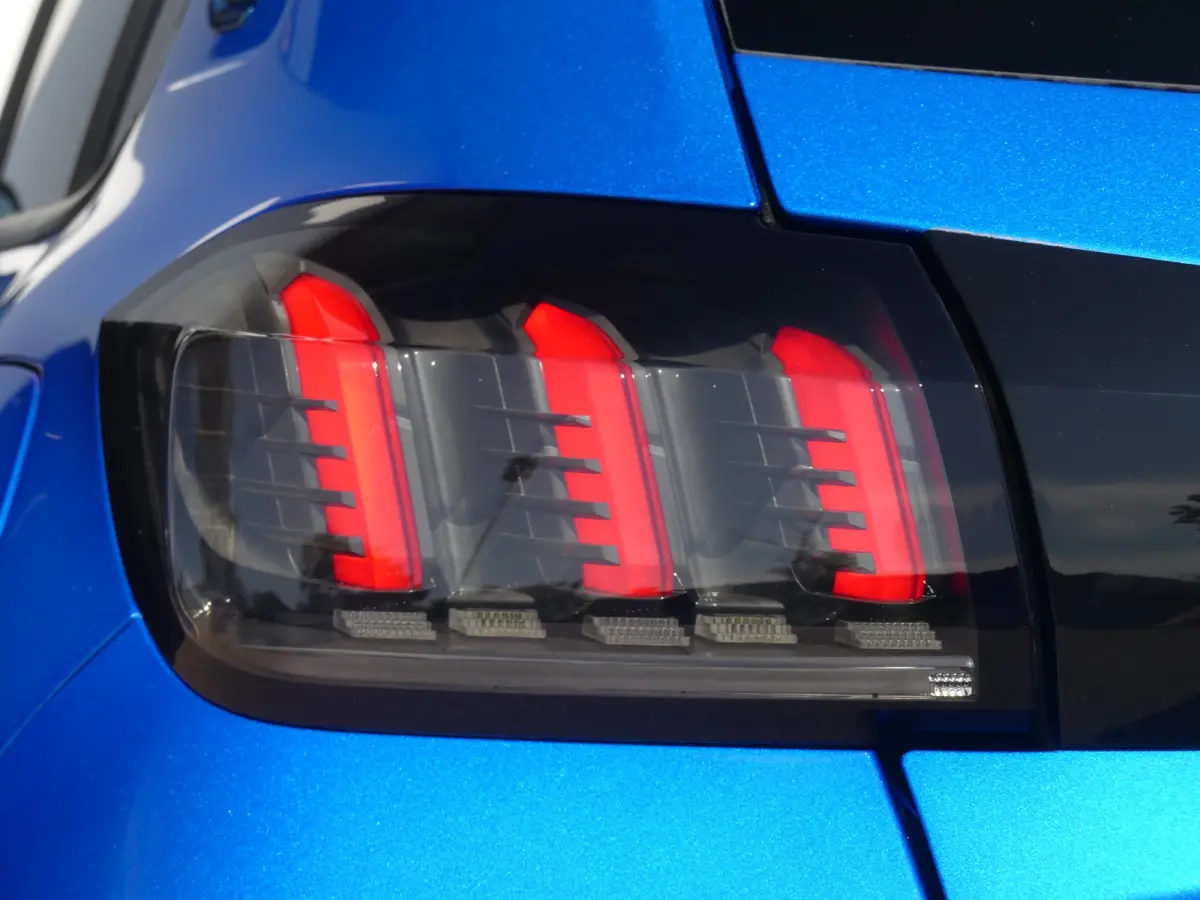 EV Blue Lease Allure 50 kWh | CAMERA | PARKEERSENSOREN | ADAPTIVE CRUISE | APPLE CARPLAY / ANDROID AUTO | LMV 16" |