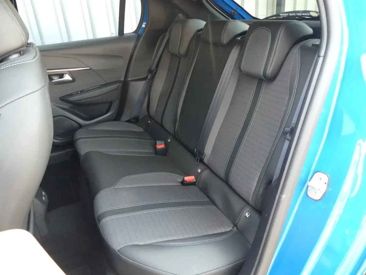 EV Blue Lease Allure 50 kWh | CAMERA | PARKEERSENSOREN | ADAPTIVE CRUISE | APPLE CARPLAY / ANDROID AUTO | LMV 16" |