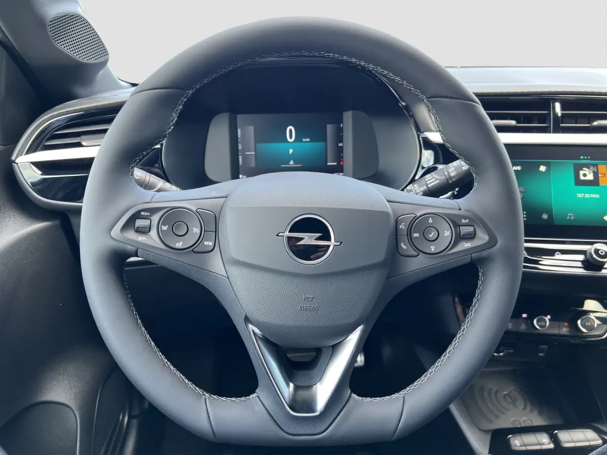 GS | Dode hoek waarschuwing | Infotainment pakket | IntelliLux LED Matrix-verlichting, inclusief LED matrix koplampen met automatische niveauregeling, Automatisch grootlicht