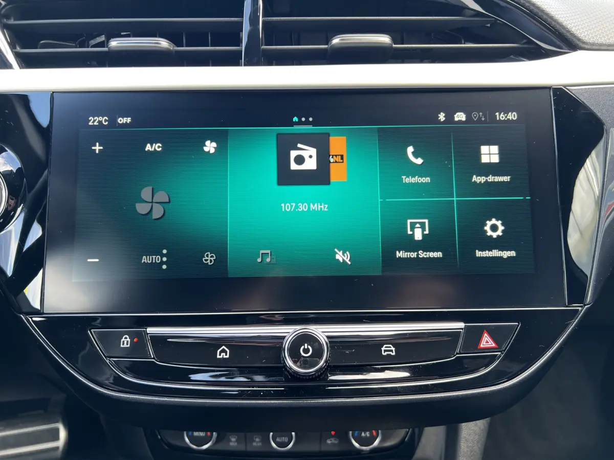 GS | Dode hoek waarschuwing | Infotainment pakket | IntelliLux LED Matrix-verlichting, inclusief LED matrix koplampen met automatische niveauregeling, Automatisch grootlicht