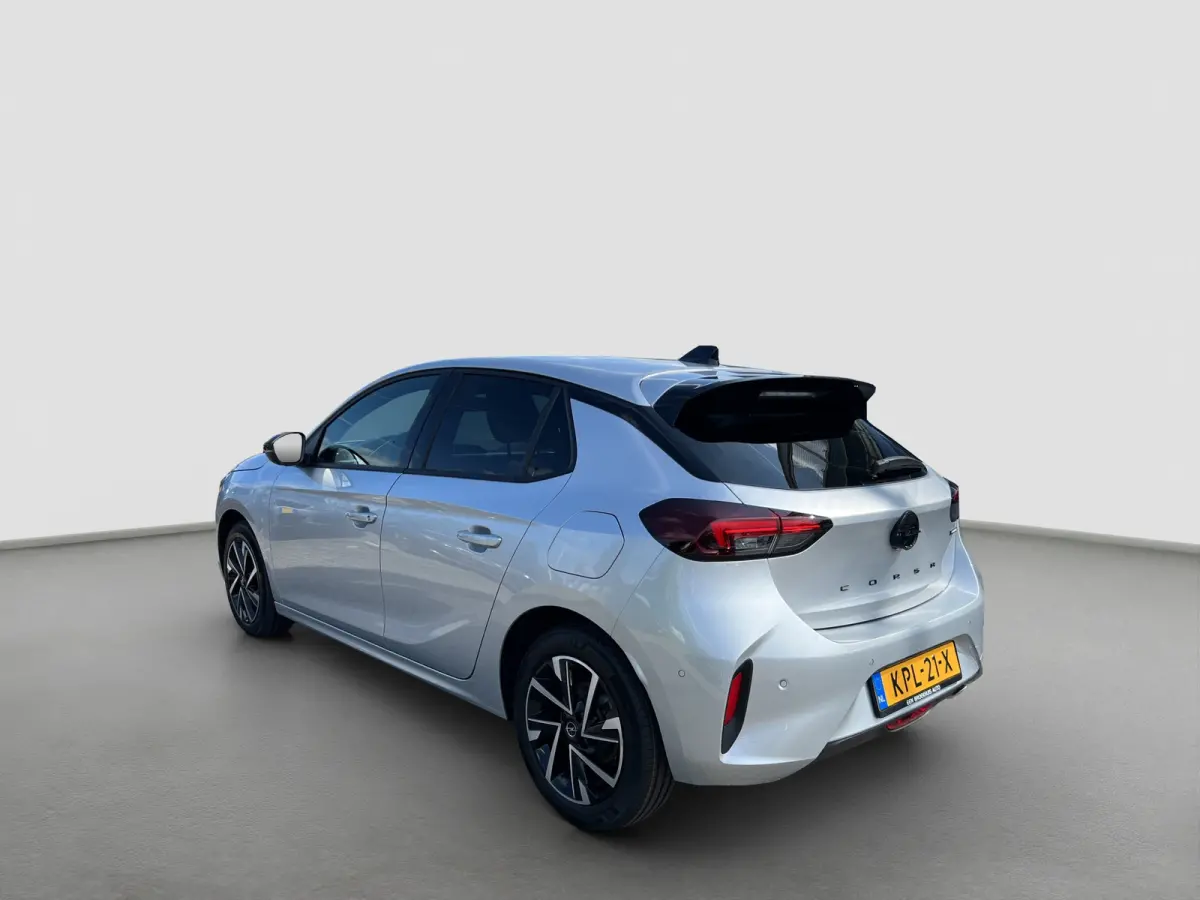 GS | Dode hoek waarschuwing | Infotainment pakket | IntelliLux LED Matrix-verlichting, inclusief LED matrix koplampen met automatische niveauregeling, Automatisch grootlicht