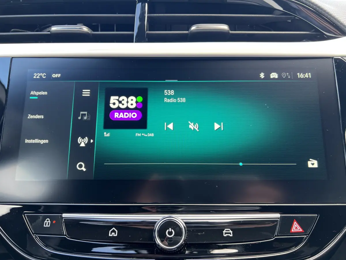 GS | Dode hoek waarschuwing | Infotainment pakket | IntelliLux LED Matrix-verlichting, inclusief LED matrix koplampen met automatische niveauregeling, Automatisch grootlicht