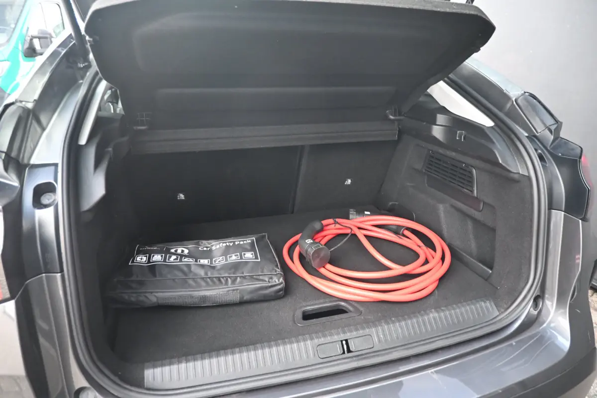 You 50 kWh 3 Fase 100%SOH! | Navigatie by App | Achteruitrijcamera | Comfortstoelen | Cruise Control | 1e Eigenaar | Dealeronderhouden | !!