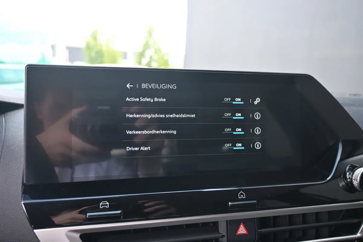 You 50 kWh 3 Fase 100%SOH! | Navigatie by App | Achteruitrijcamera | Comfortstoelen | Cruise Control | 1e Eigenaar | Dealeronderhouden | !!