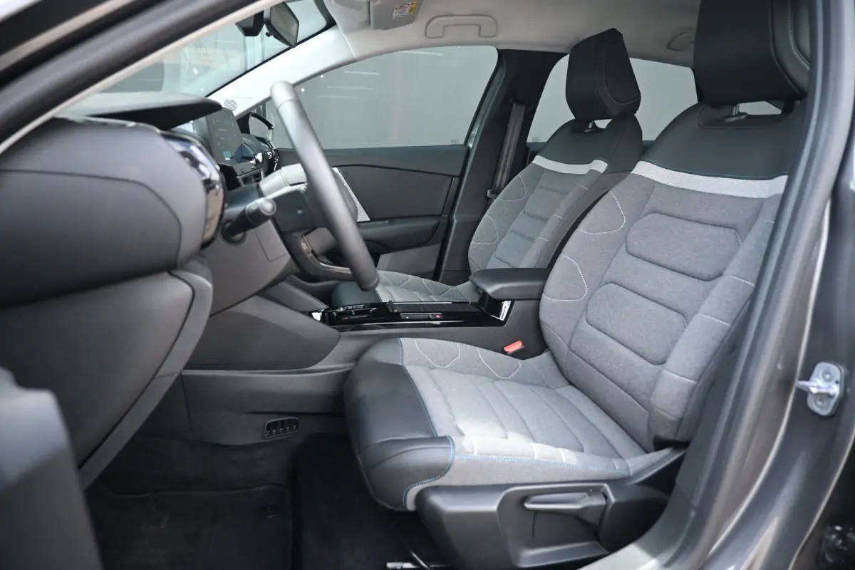 You 50 kWh 3 Fase 100%SOH! | Navigatie by App | Achteruitrijcamera | Comfortstoelen | Cruise Control | 1e Eigenaar | Dealeronderhouden | !!