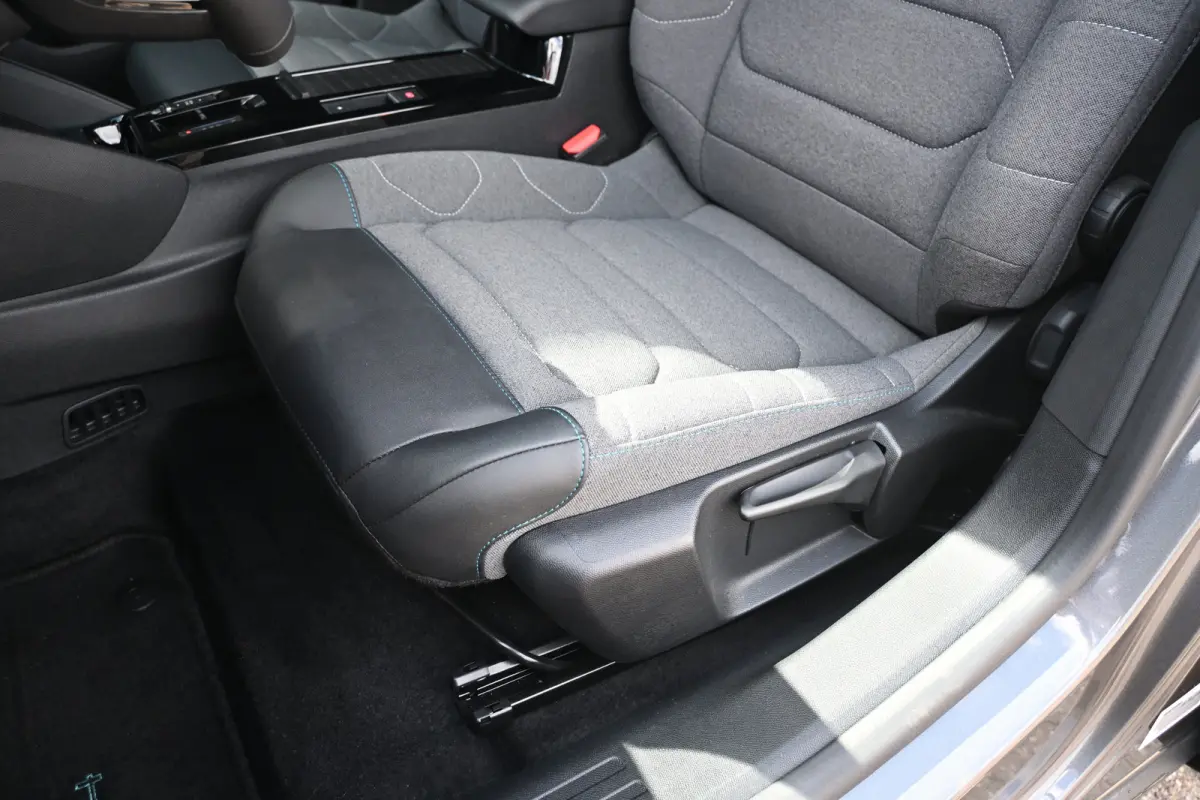 You 50 kWh 3 Fase 100%SOH! | Navigatie by App | Achteruitrijcamera | Comfortstoelen | Cruise Control | 1e Eigenaar | Dealeronderhouden | !!