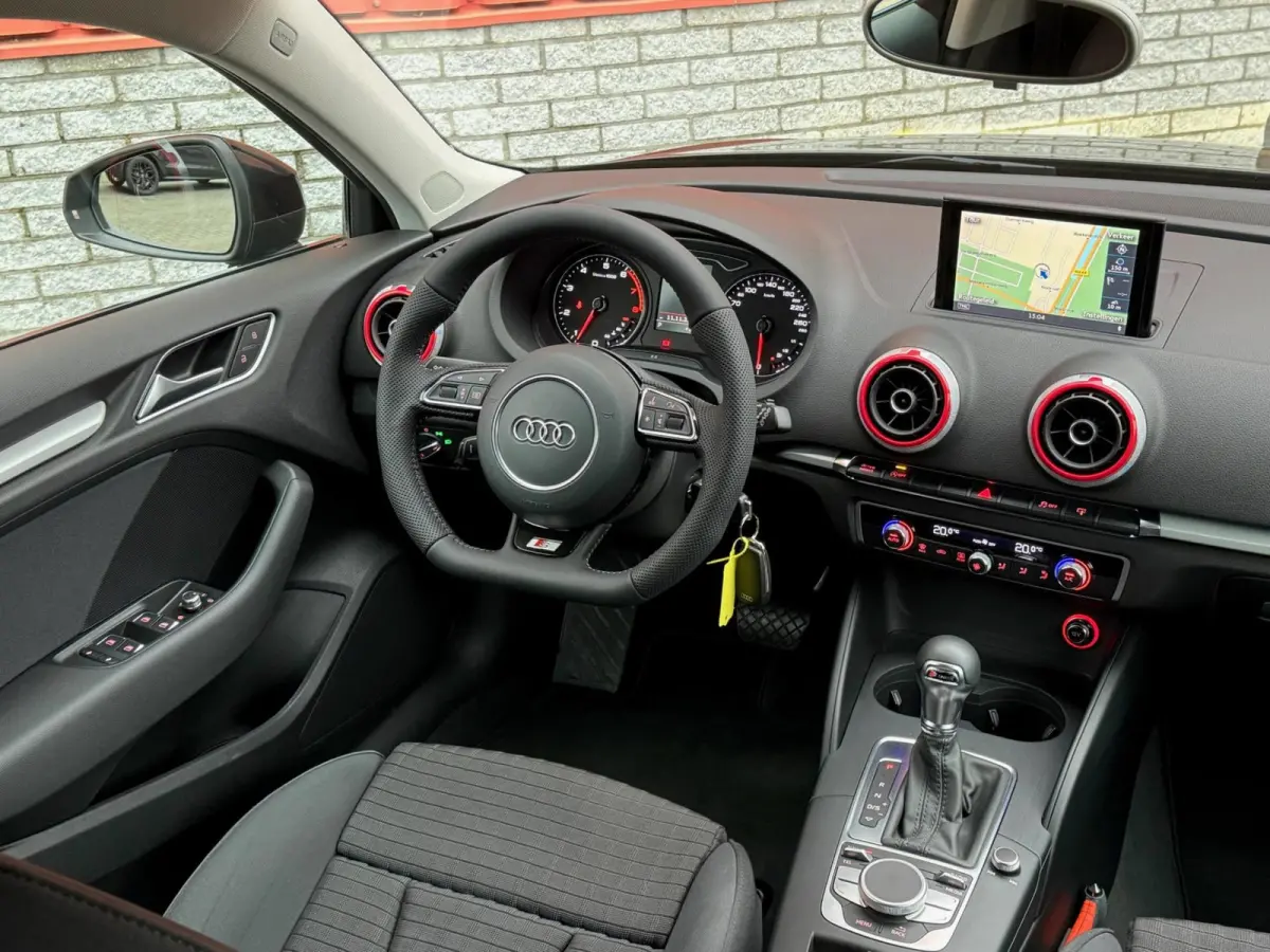 1.4 TFSI S-Line Cruise Camera Maxton NAP