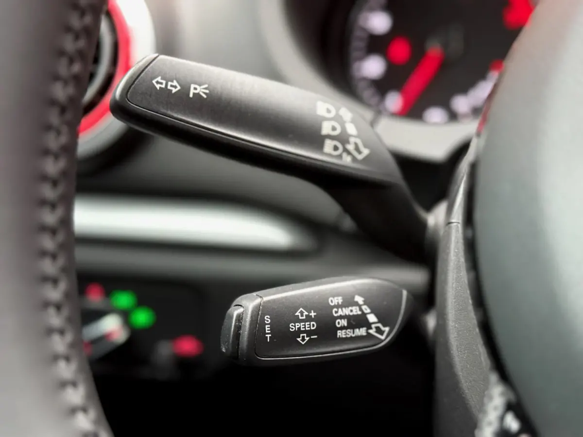 1.4 TFSI S-Line Cruise Camera Maxton NAP