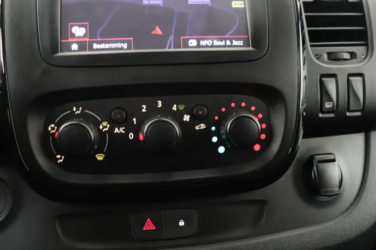 1.6 126 PK CDTI Navigator Navi DAB Cruise LED Park.Sens