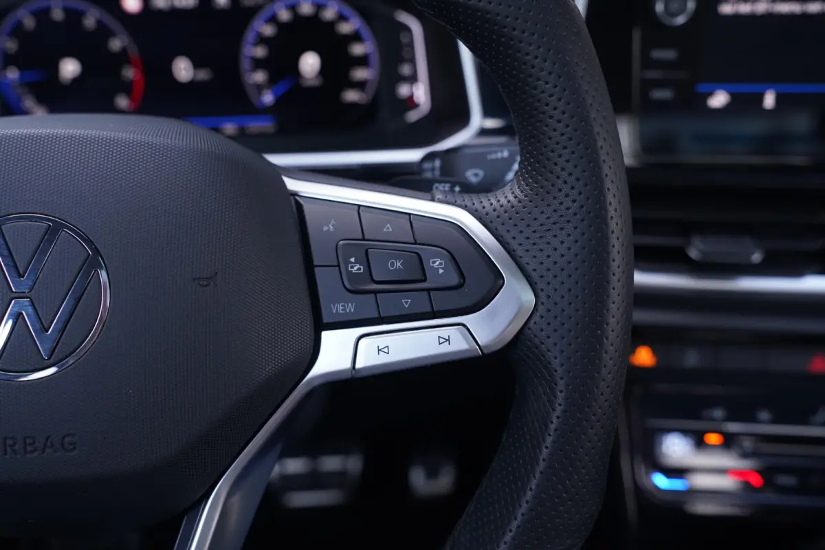1.5 TSI R-Line Apple Carplay Panodak Achteruitrijcamera Digital Display