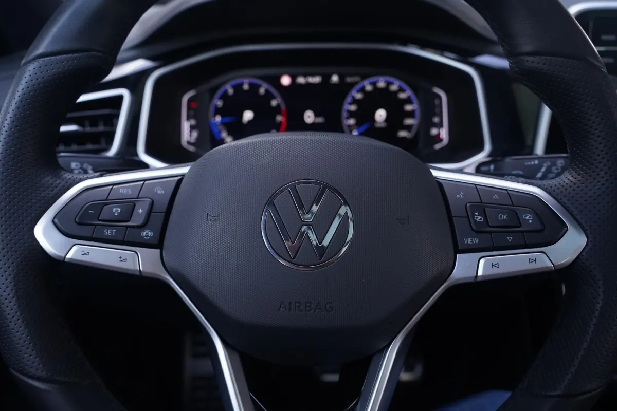1.5 TSI R-Line Apple Carplay Panodak Achteruitrijcamera Digital Display