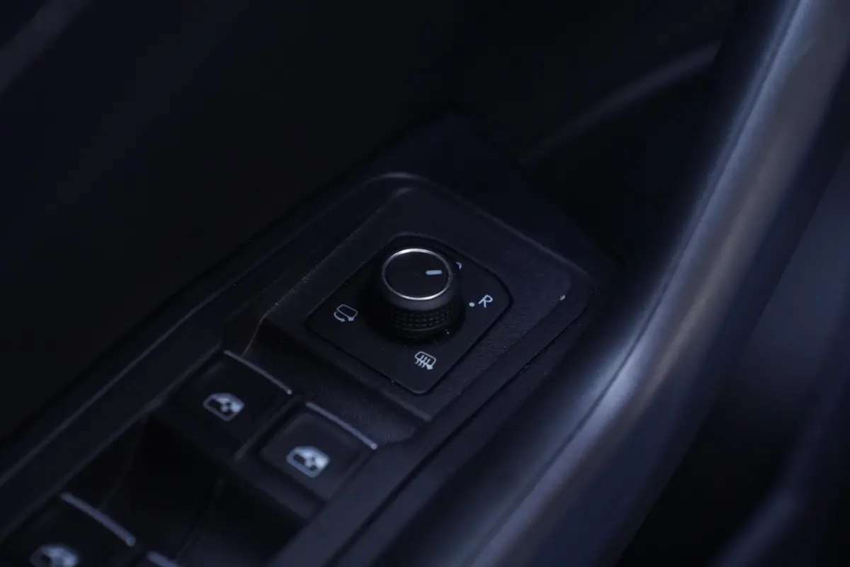 1.5 TSI R-Line Apple Carplay Panodak Achteruitrijcamera Digital Display