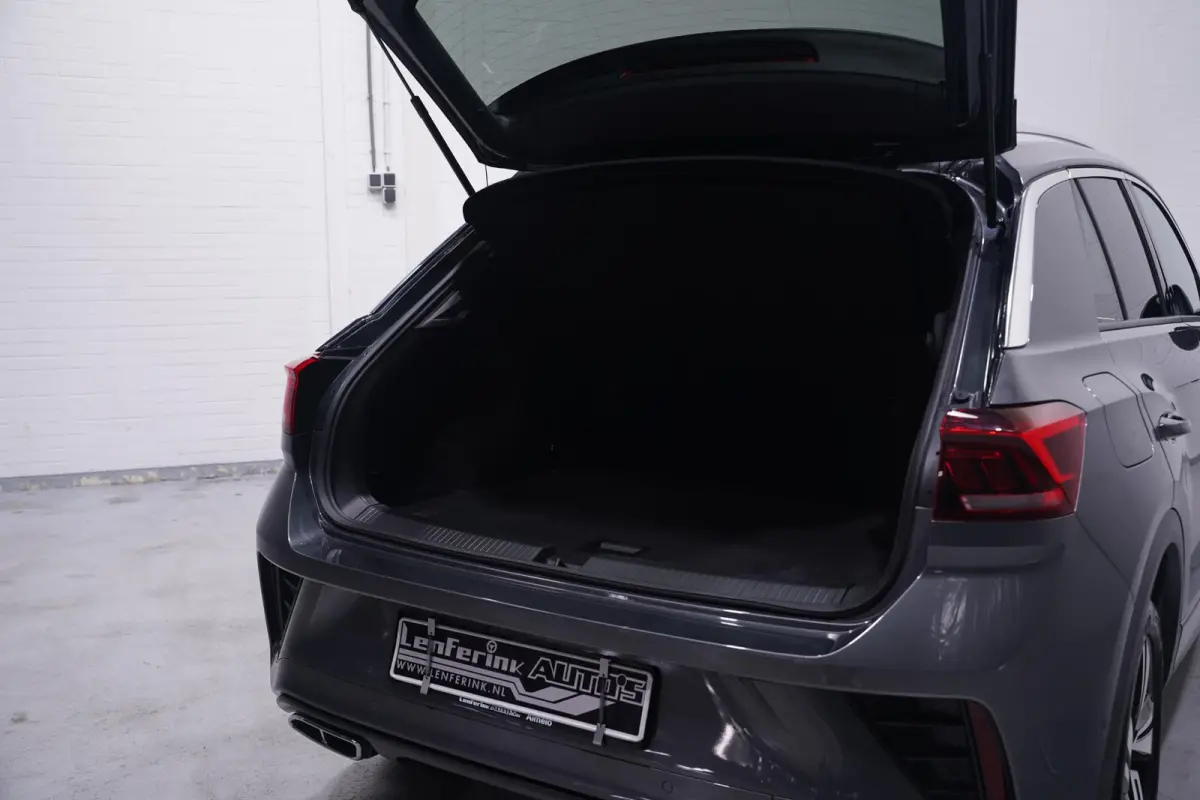1.5 TSI R-Line Apple Carplay Panodak Achteruitrijcamera Digital Display