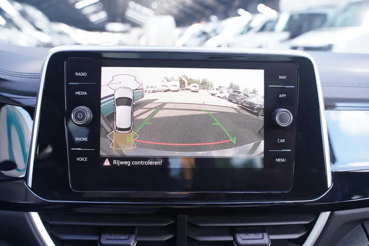 1.5 TSI R-Line Apple Carplay Panodak Achteruitrijcamera Digital Display