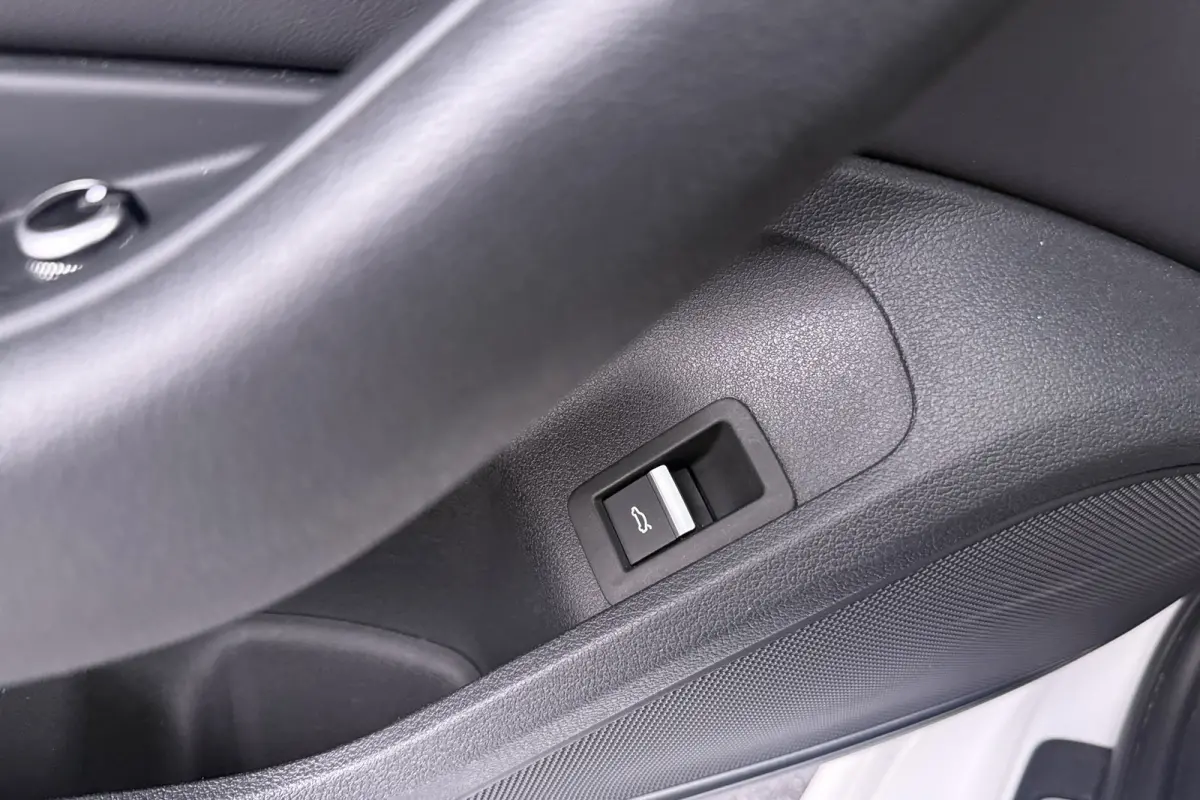 35 TFSI S edition (ACHTERUITRIJCAMERA, CRUISE CONTROL, DIGITALE COCKPIT, PARKEERSENSOREN)