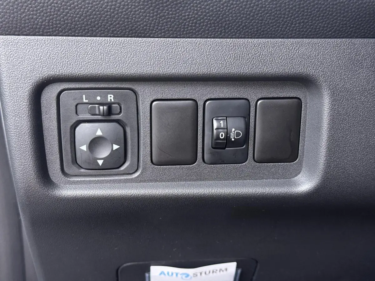 1.2 Nova | Navigatie | Climate Control | Stoelverw. |
