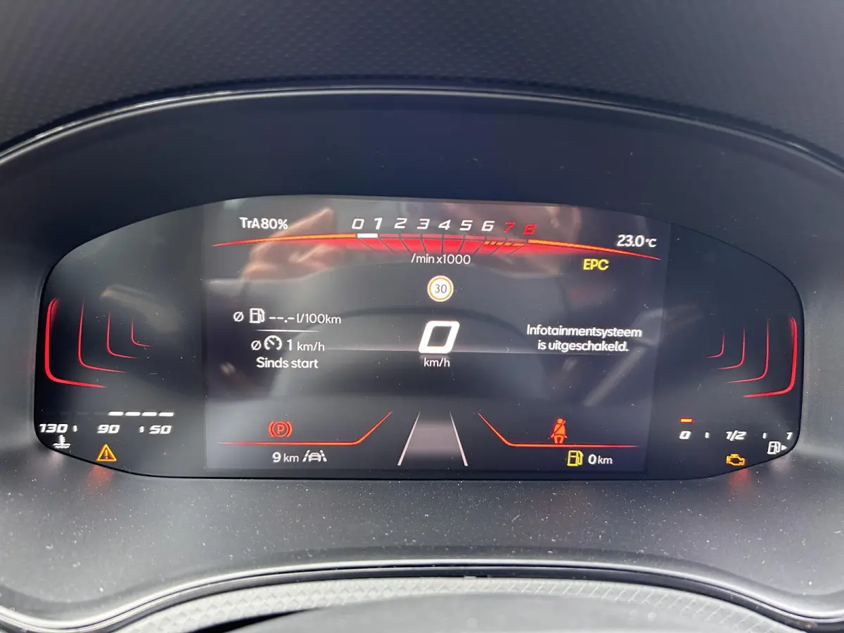1.0 EcoTSI FR Anniversary Full LED koplampen | Apple CarPlay™ & Android Auto™ | Cruise control | Sportstoelen | Parkeersensoren voor & achter | Climate control