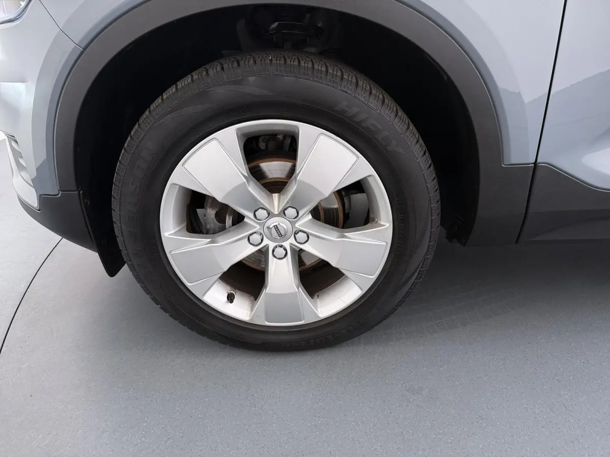 1.5 T3 Momentum Pro | Automaat | Adaptieve Cruise Control | Stoelverwarming |