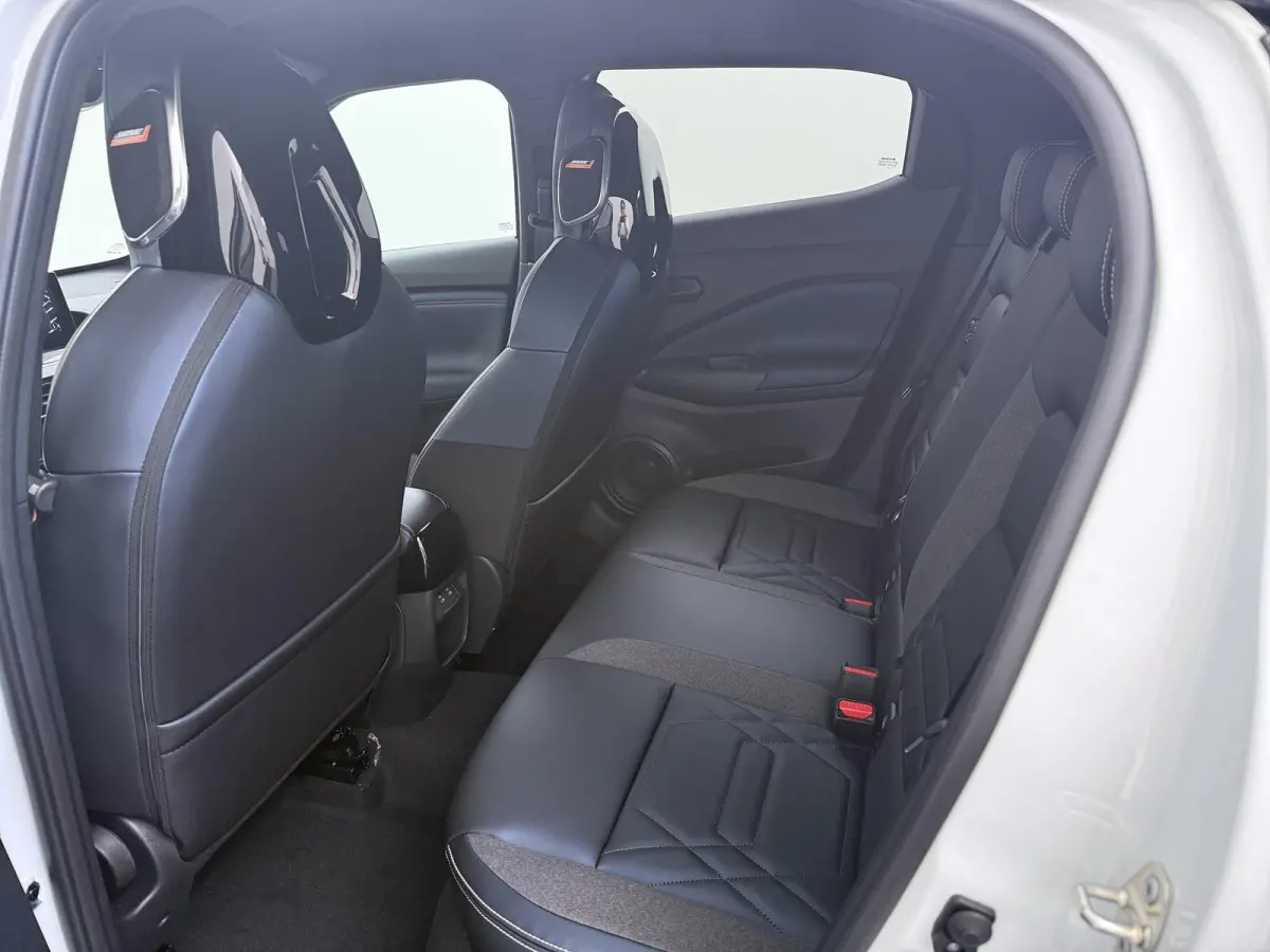1.6 Hybrid Pulse | €3000,- Voorraad Korting !!!