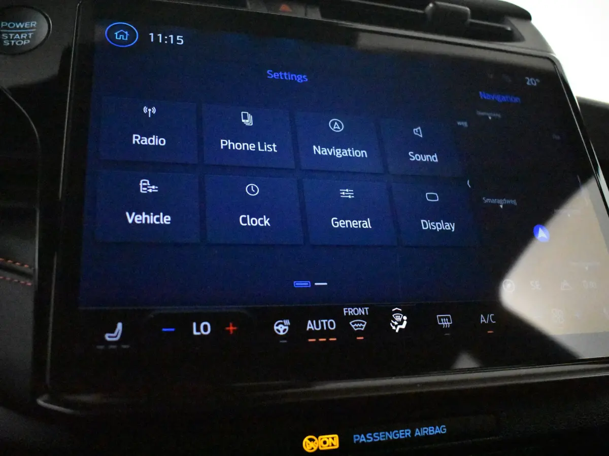 1.0 EcoBoost ST-Line 125PK AUTO | Achteruitrijcamera | Navigatie | Cruise control | Stoel/stuurverwarming | voorruit verwarming | DAB | LED | App Connect | 17"LMV