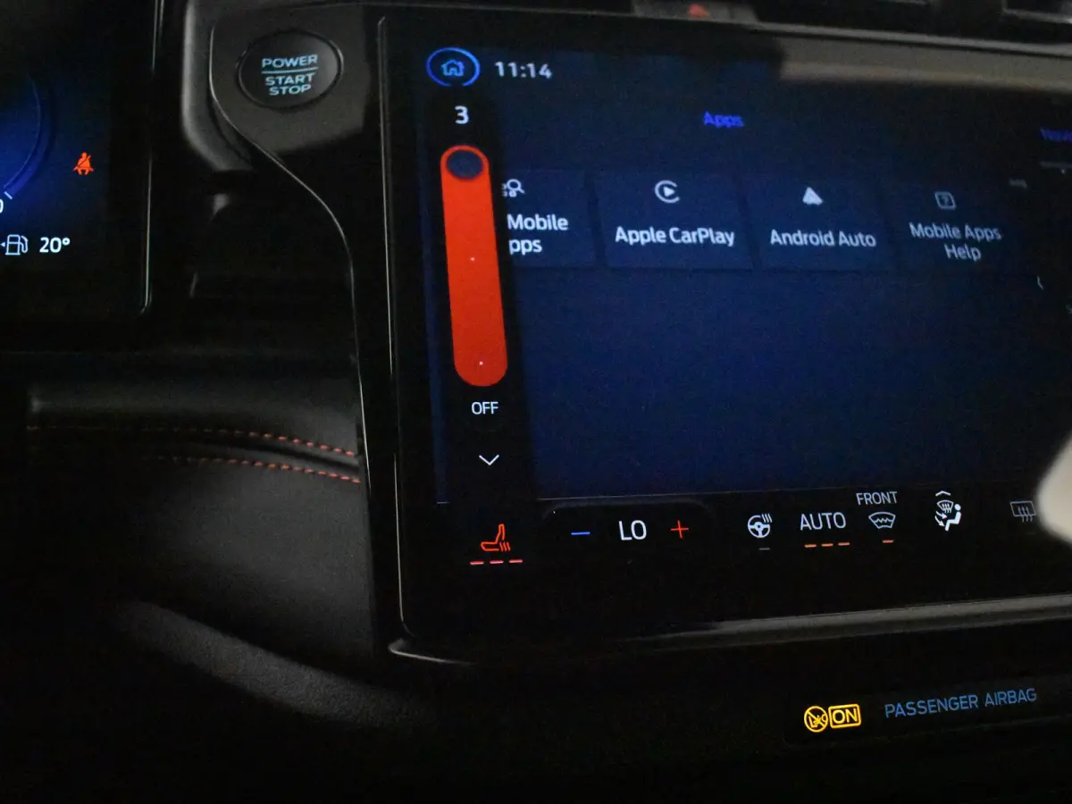 1.0 EcoBoost ST-Line 125PK AUTO | Achteruitrijcamera | Navigatie | Cruise control | Stoel/stuurverwarming | voorruit verwarming | DAB | LED | App Connect | 17"LMV