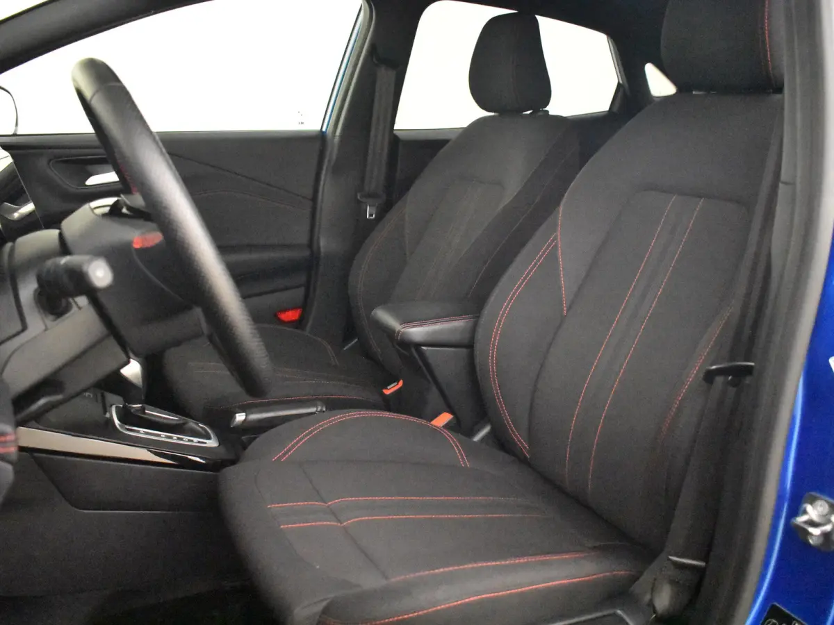 1.0 EcoBoost ST-Line 125PK AUTO | Achteruitrijcamera | Navigatie | Cruise control | Stoel/stuurverwarming | voorruit verwarming | DAB | LED | App Connect | 17"LMV