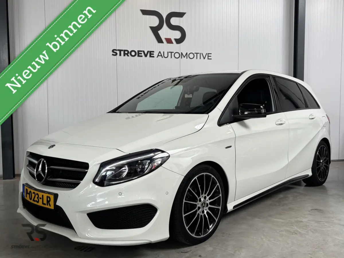 200 Prestige AMG-Line | Navi | LED | Cruise | Clima | PDC | Alcantara | Stoelverw | Trekh | 18" |