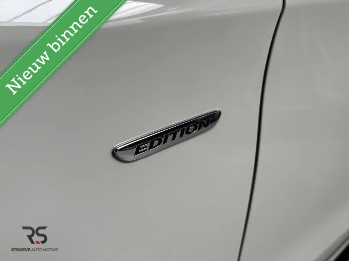 200 Prestige AMG-Line | Navi | LED | Cruise | Clima | PDC | Alcantara | Stoelverw | Trekh | 18" |