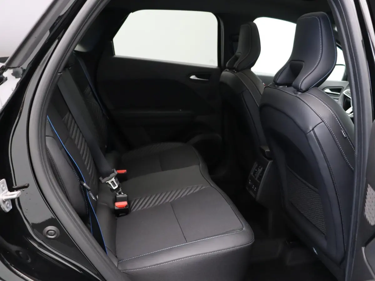 1.8 E-Tech full hybrid 160pk esprit Alpine | Vijf jaar garantie | Blind spot | Stoelverwarming | Voorruitverwarming | Elek. achterklep |