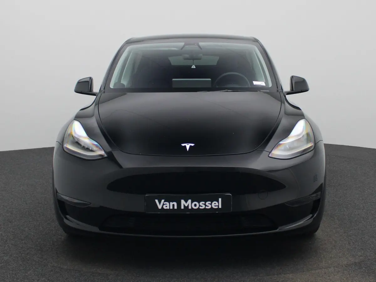 Performance AWD 75 kWh | BTW AUTO | PANODAK | 21 INCH VELGEN | 360 CAMERA | STOEL-STUURWIELVERWARMING | ACHTERSPOILER